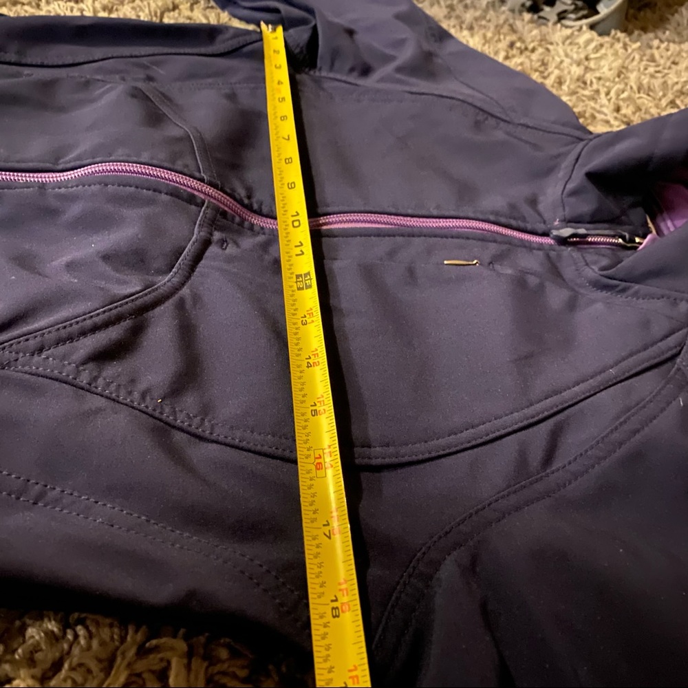Like New! Double Diamond Lined Ski Jacket - image 5